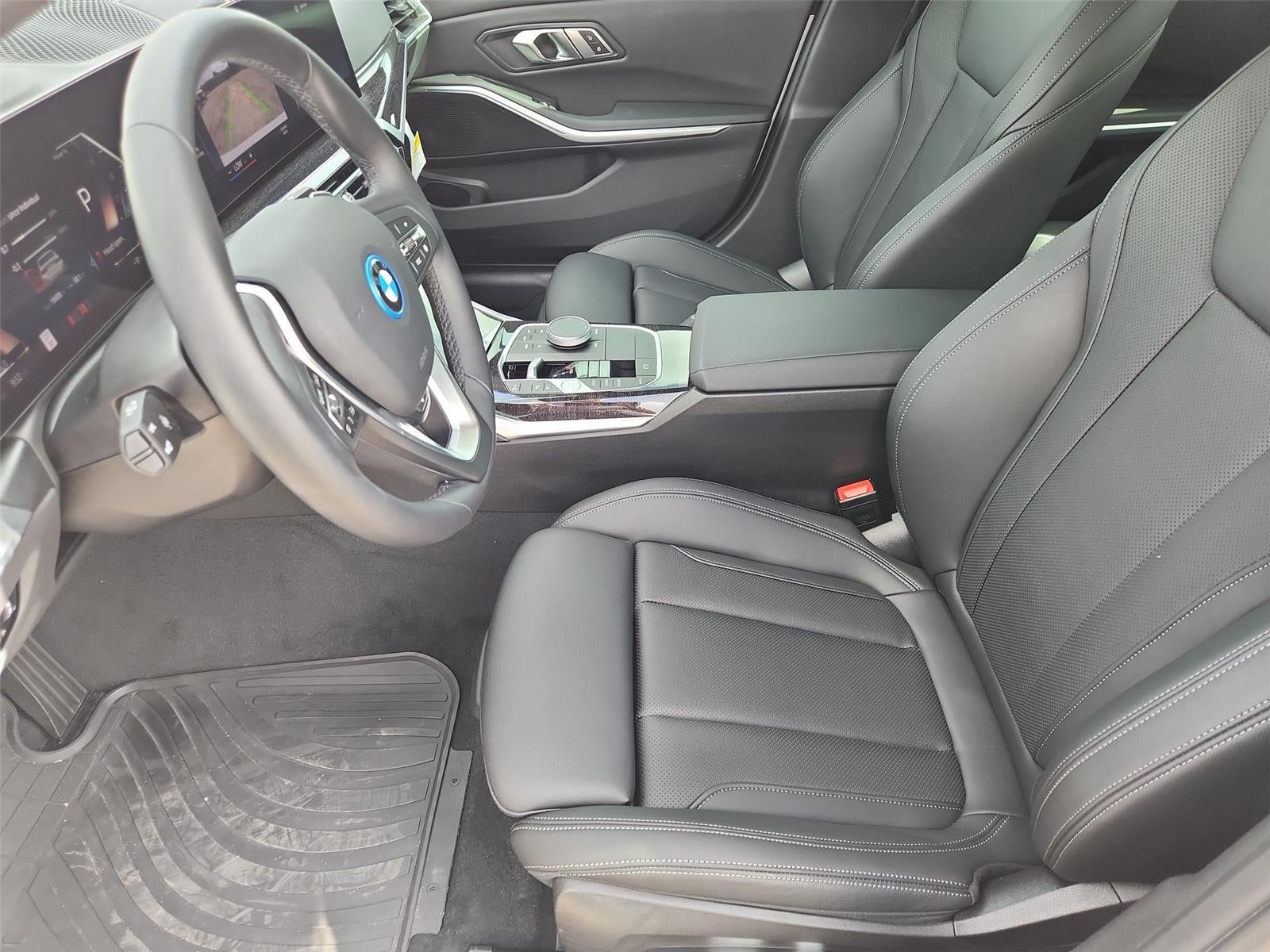 2023 BMW 3 Series 330e