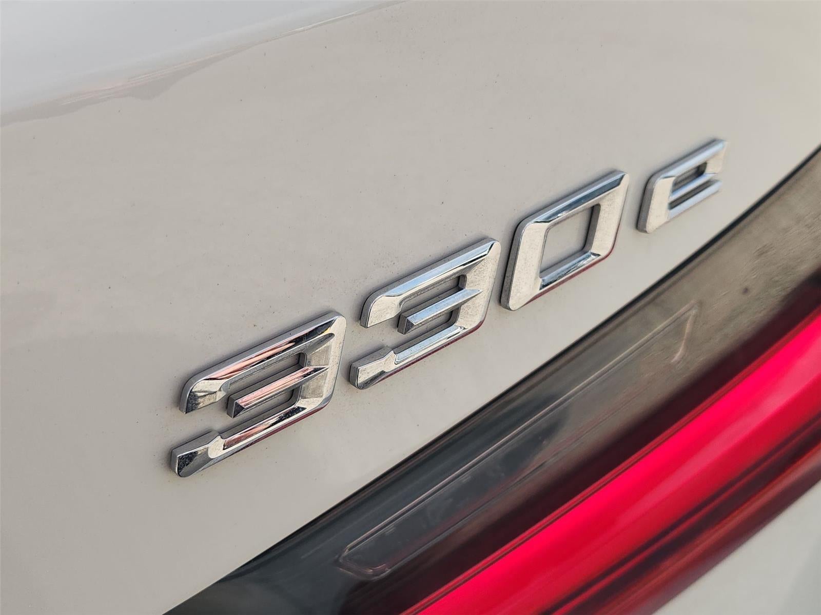 2023 BMW 3 Series 330e