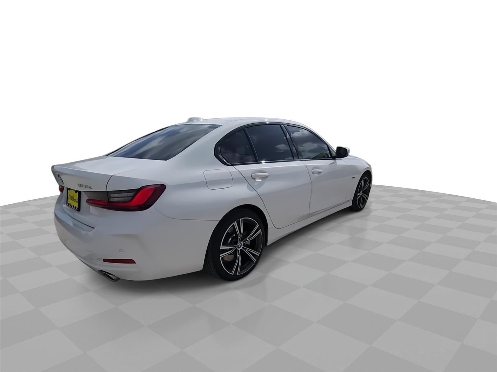 2023 BMW 3 Series 330e