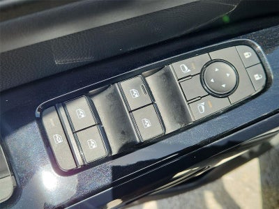 2022 Nissan Pathfinder S