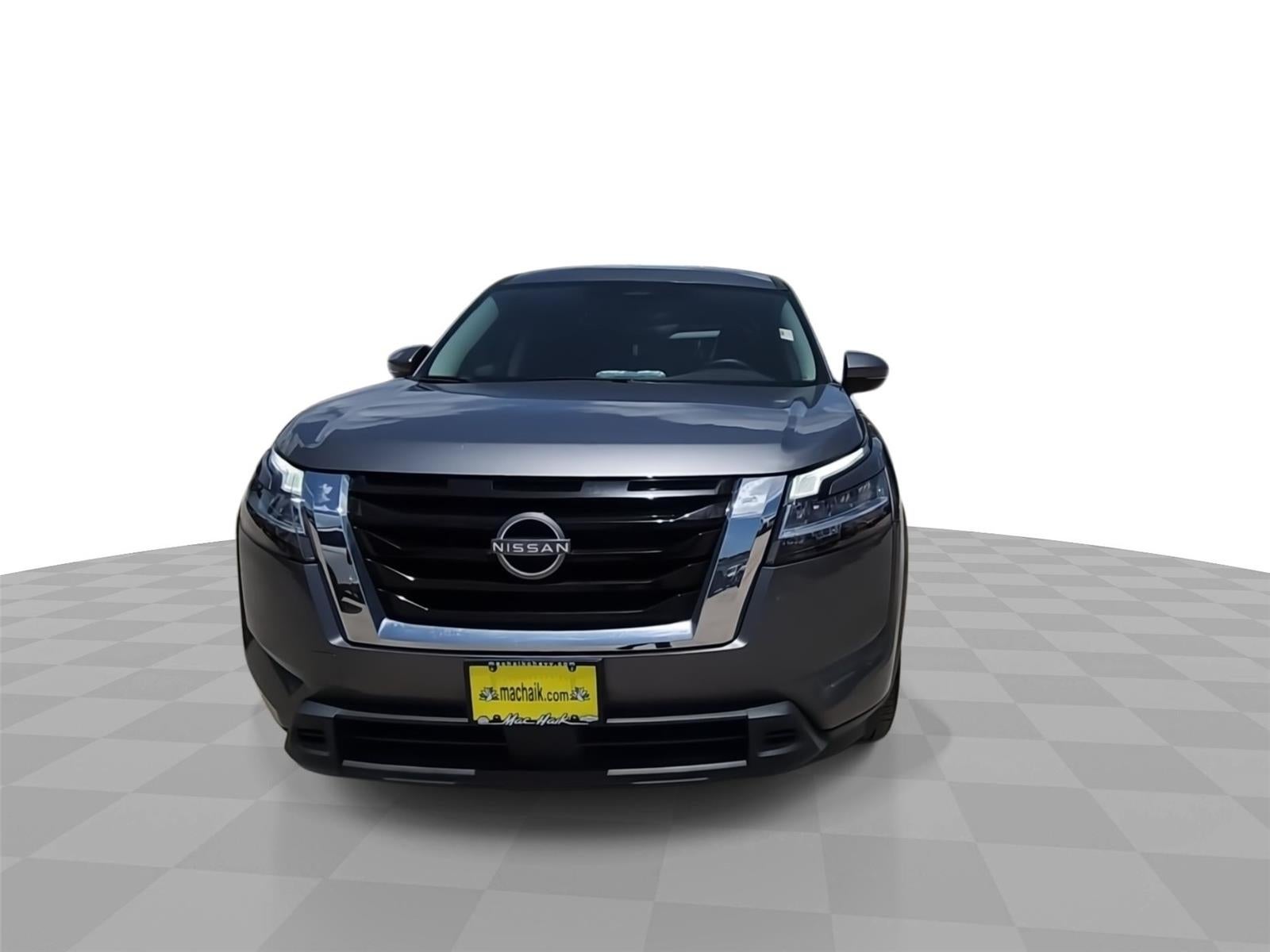2022 Nissan Pathfinder S