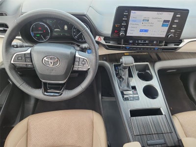 2023 Toyota Sienna Limited 7-Passenger