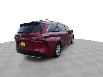 2023 Toyota Sienna Limited 7-Passenger
