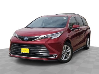 2023 Toyota Sienna Limited 7-Passenger
