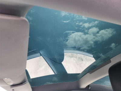 2025 Tesla MODEL3 Base