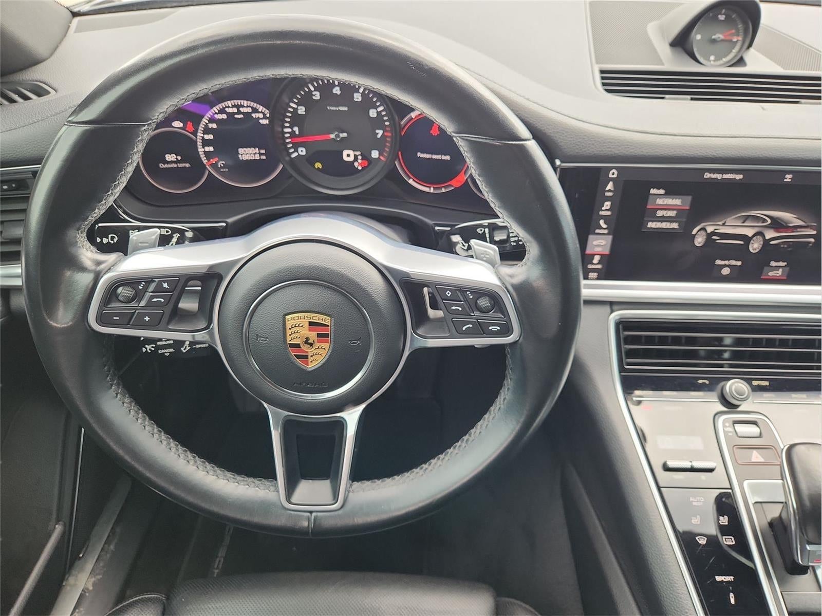 2018 Porsche Panamera 4