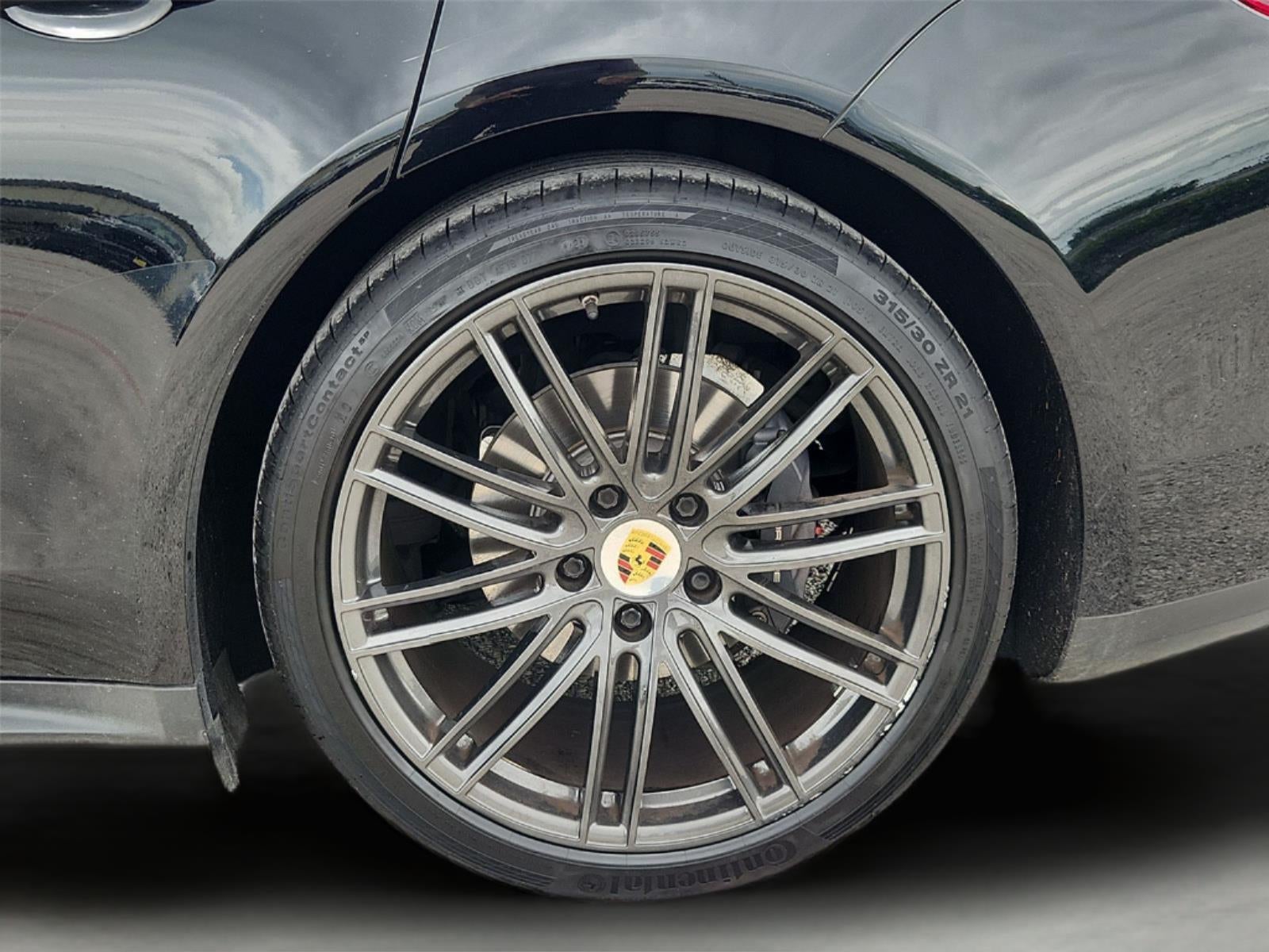 2018 Porsche Panamera 4