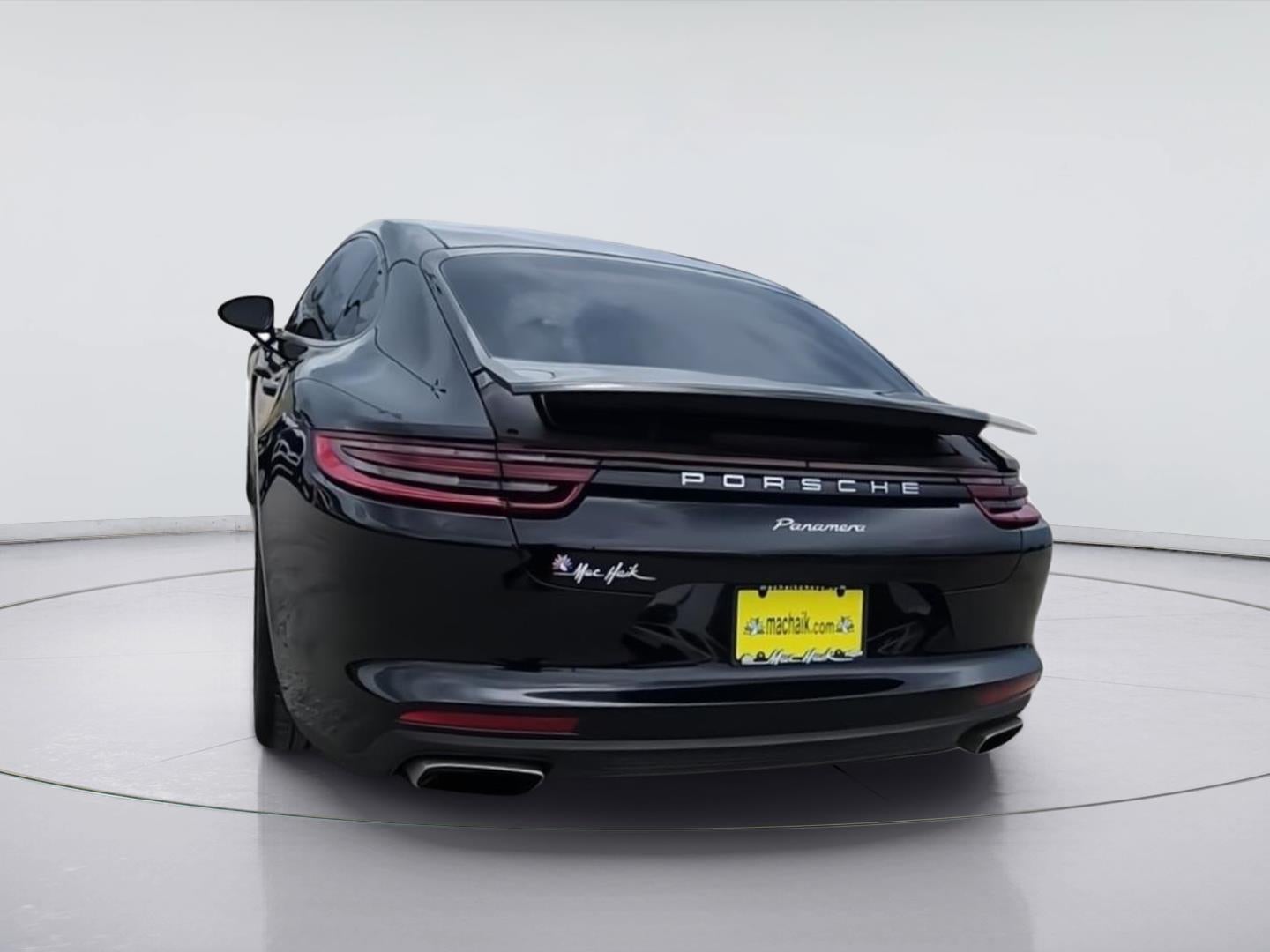 2018 Porsche Panamera 4