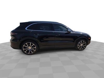 2022 Porsche Cayenne Base