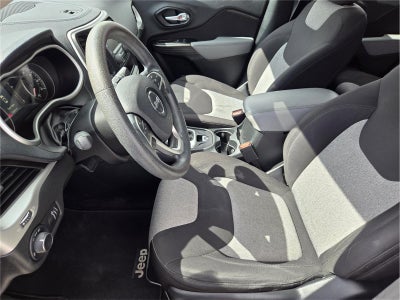 2014 Jeep Cherokee Sport