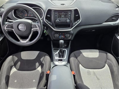2014 Jeep Cherokee Sport