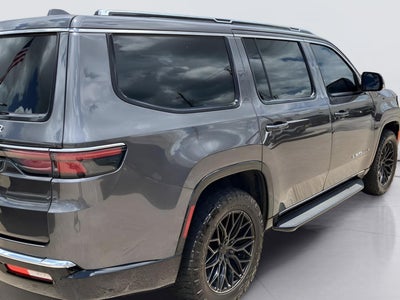 2023 Jeep Wagoneer BASE
