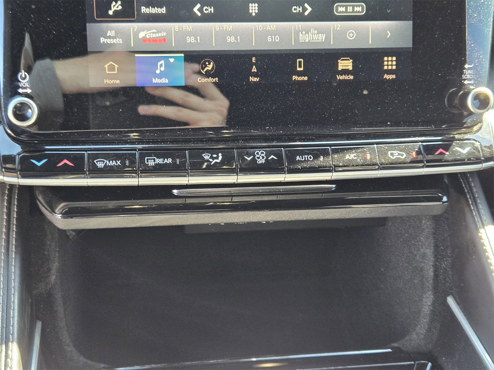 2022 Jeep Wagoneer Series I