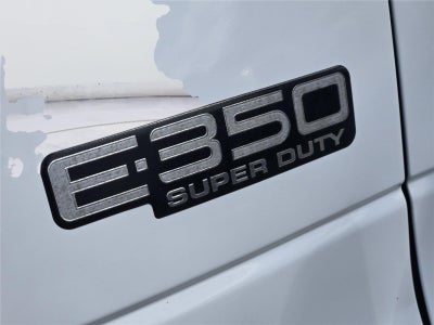 2003 Ford E-350SD Standard Cutaway