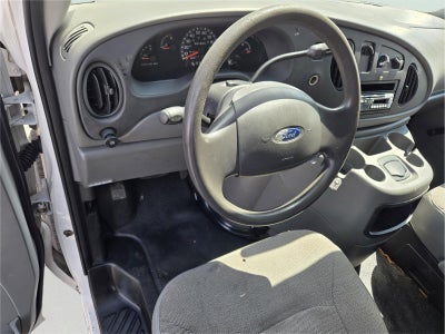 2003 Ford E-350SD Standard Cutaway