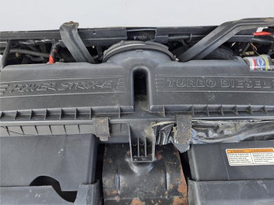 2003 Ford E-350SD Standard Cutaway