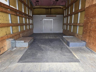 2003 Ford E-350SD Standard Cutaway