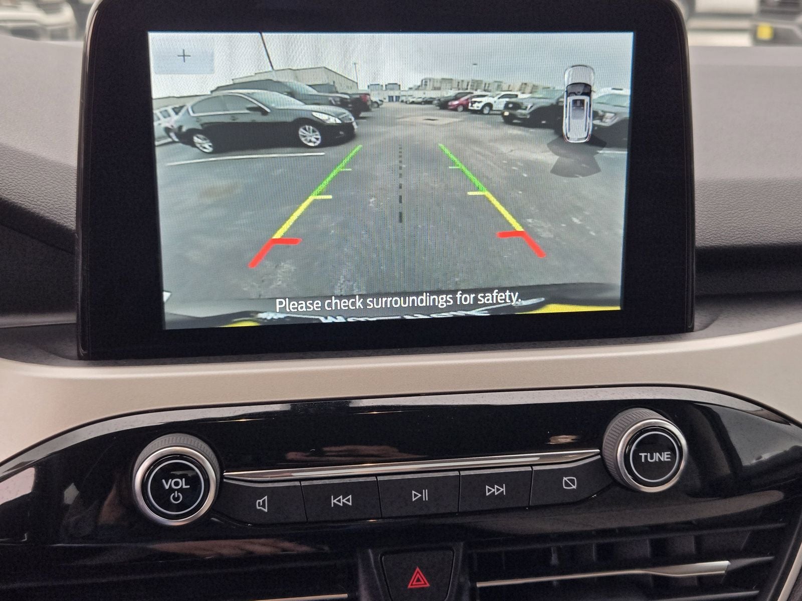 2020 Ford Escape SE