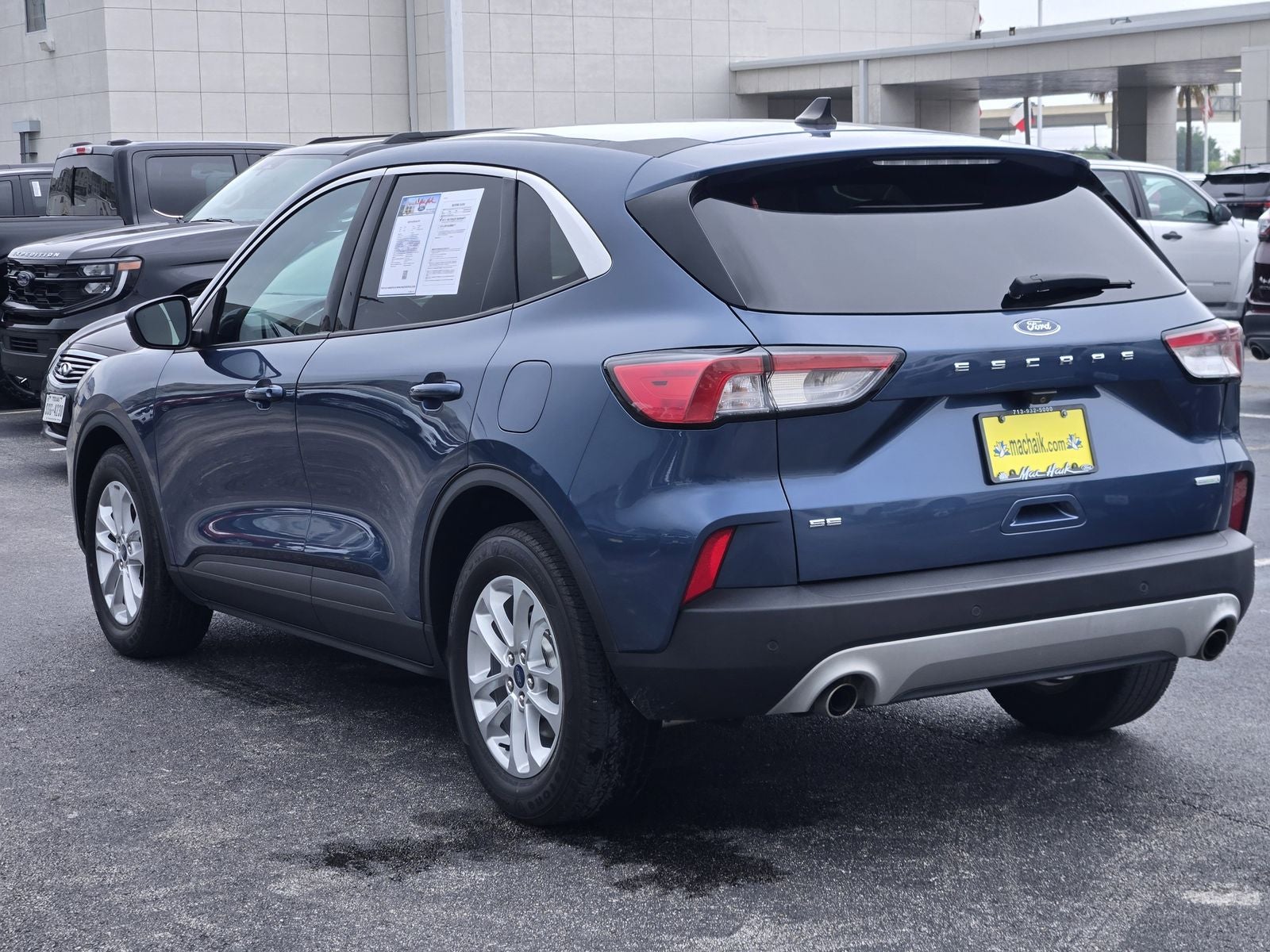 2020 Ford Escape SE