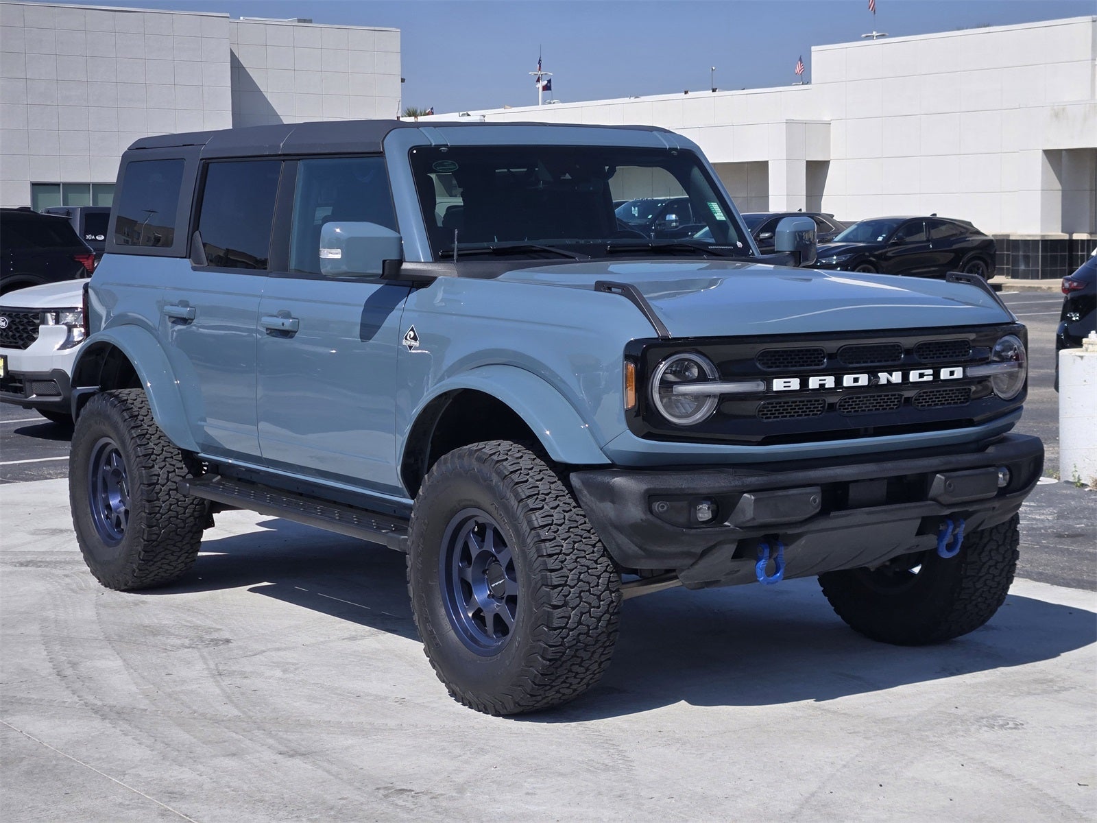 2022 Ford Bronco Outer Banks