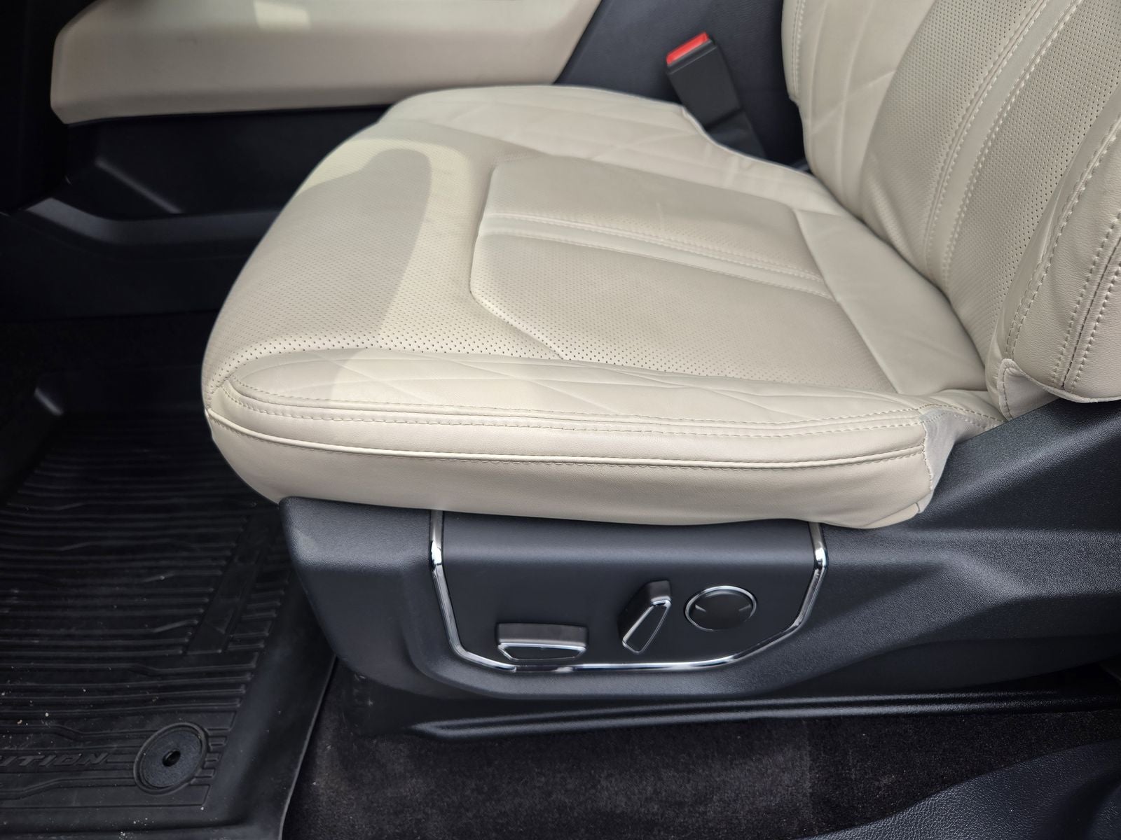2023 Ford Expedition Max Platinum