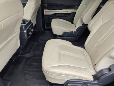 2023 Ford Expedition Max Platinum