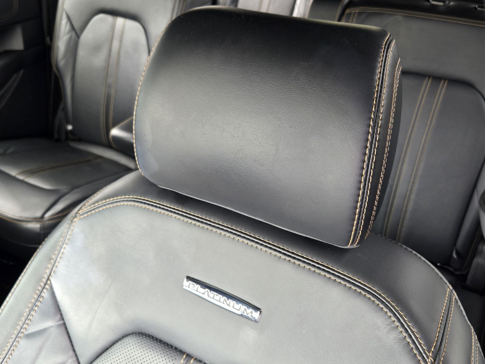 2022 Ford Expedition Max Platinum