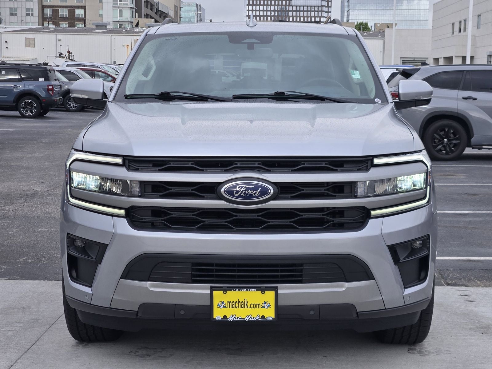 2024 Ford Expedition XLT