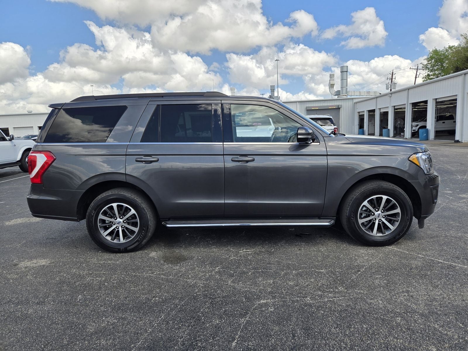 2021 Ford Expedition XLT