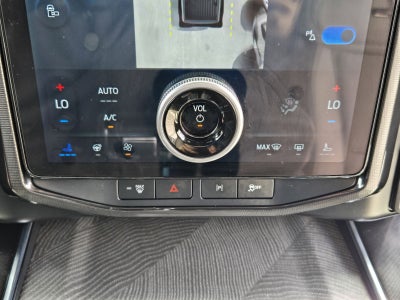 2024 Ford F-150 Lightning Platinum