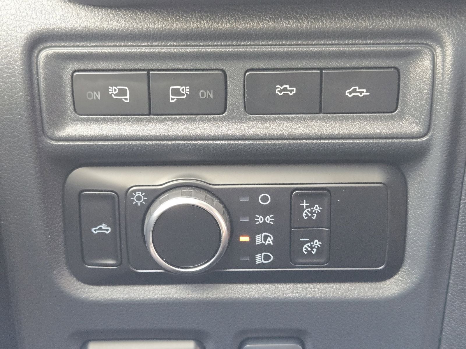 2024 Ford F-150 Lightning Platinum