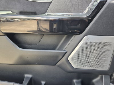 2024 Ford F-150 Lightning Platinum