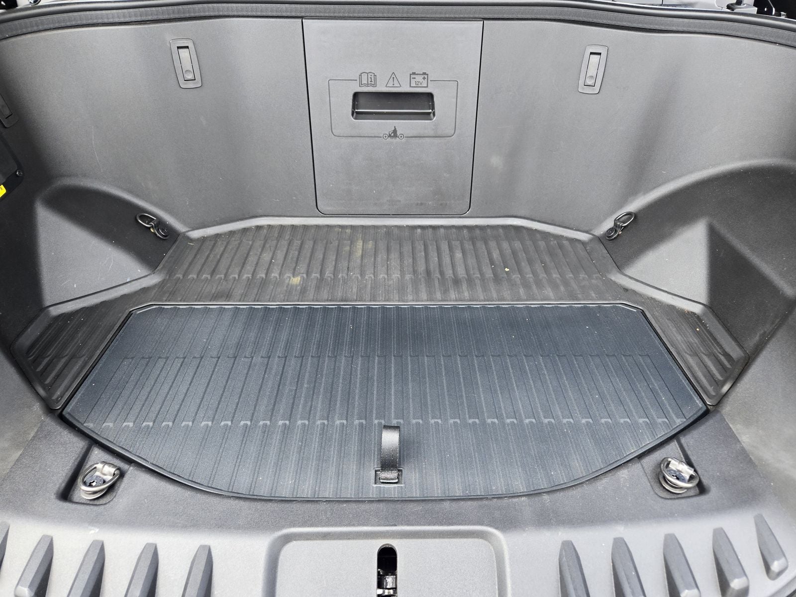 2024 Ford F-150 Lightning Platinum