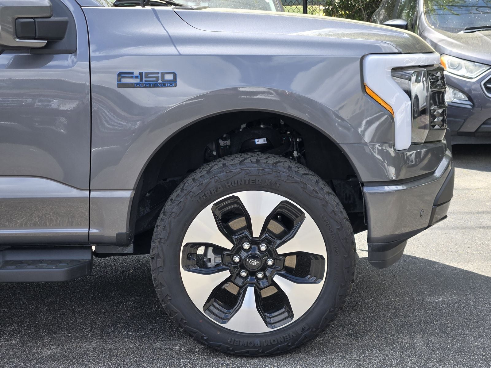 2024 Ford F-150 Lightning Platinum