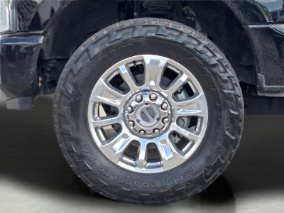 2022 Ford Super Duty F-250 SRW Limited