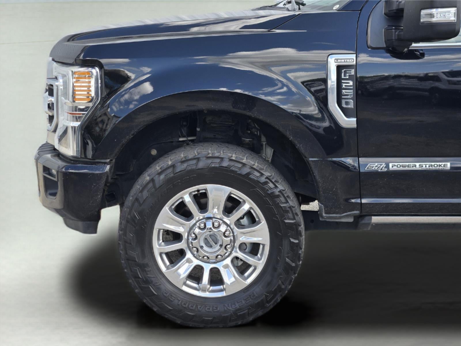 2022 Ford Super Duty F-250 SRW Limited