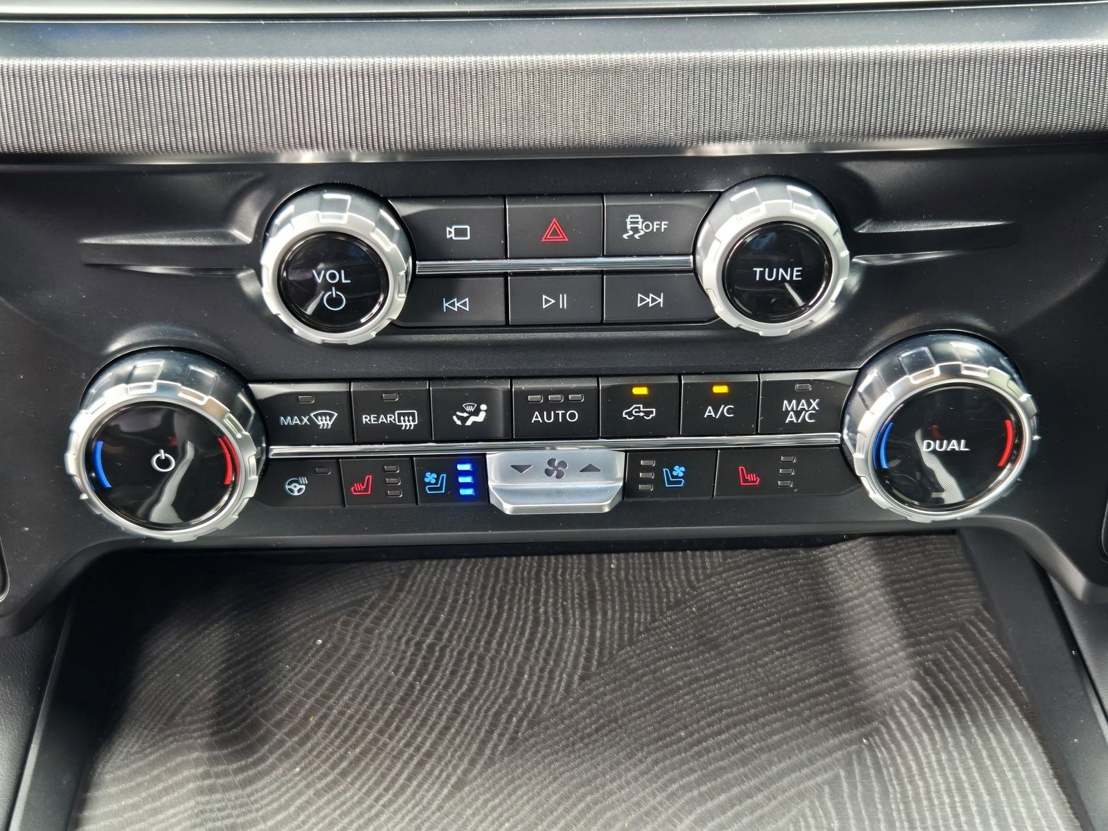 2025 Ford F-250SD Platinum