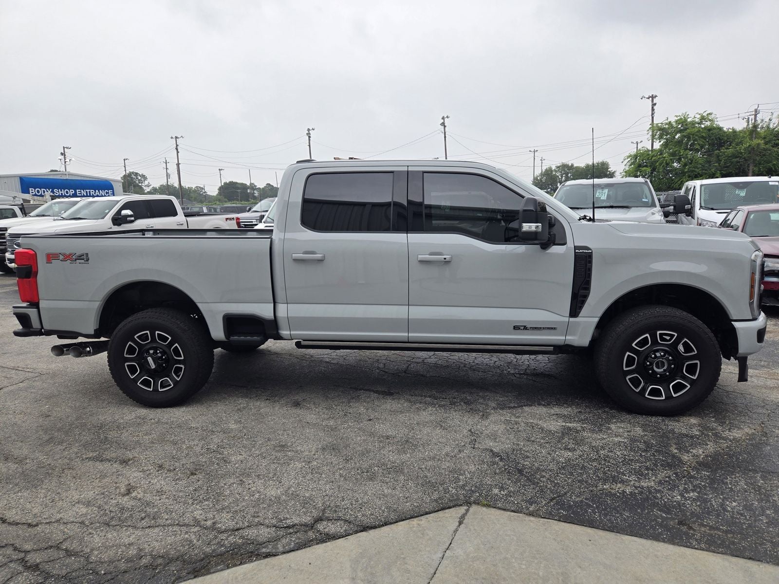 2025 Ford F-250SD Platinum