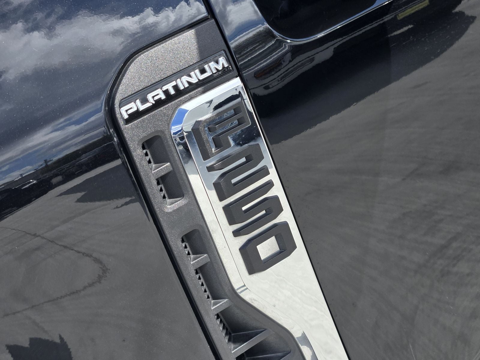 2024 Ford F-250SD Platinum