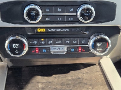 2022 Ford F-350SD Lariat