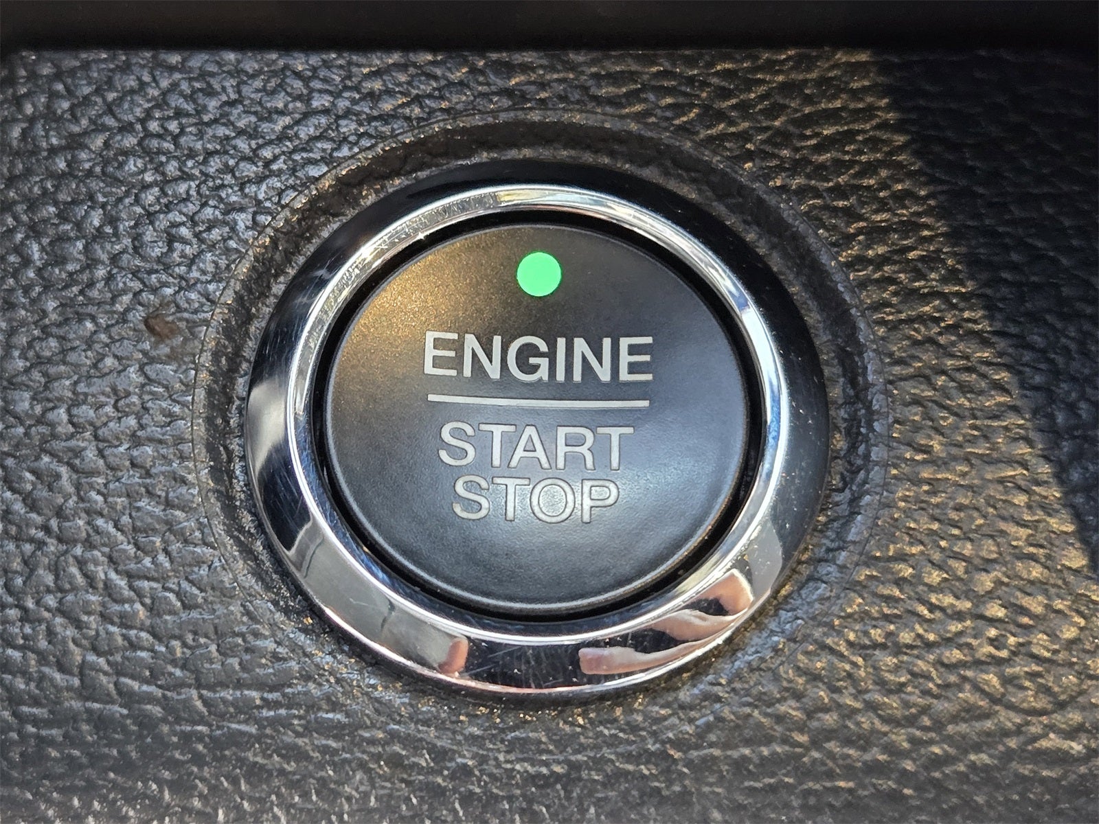 2022 Ford F-350SD Lariat