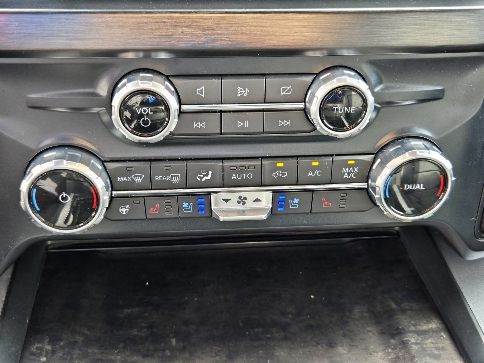 2023 Ford F-350SD Lariat