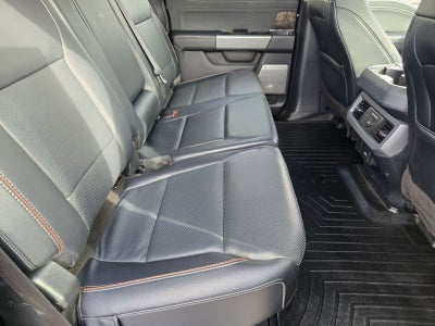 2023 Ford F-350SD Lariat