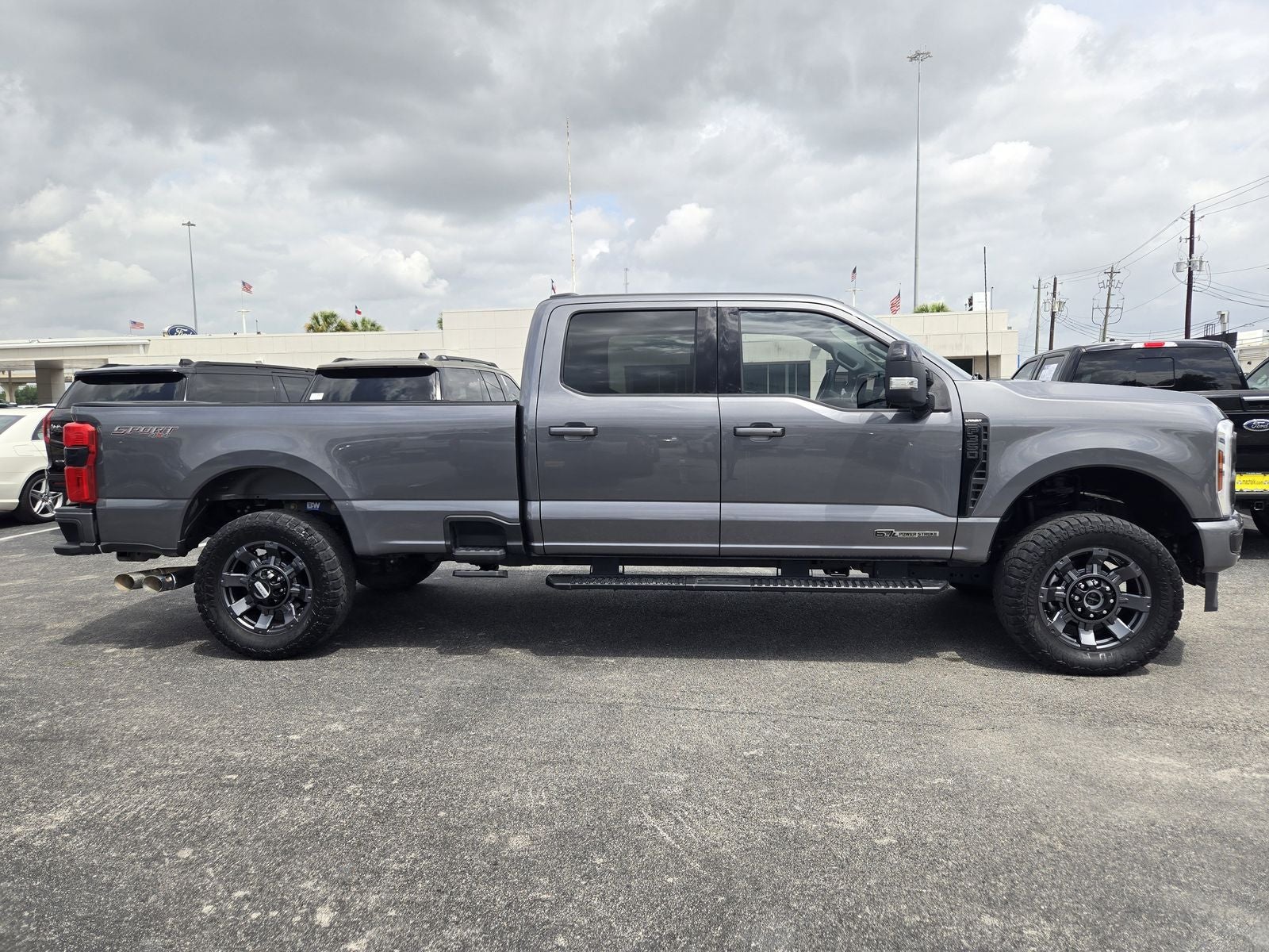 2024 Ford F-350SD Lariat