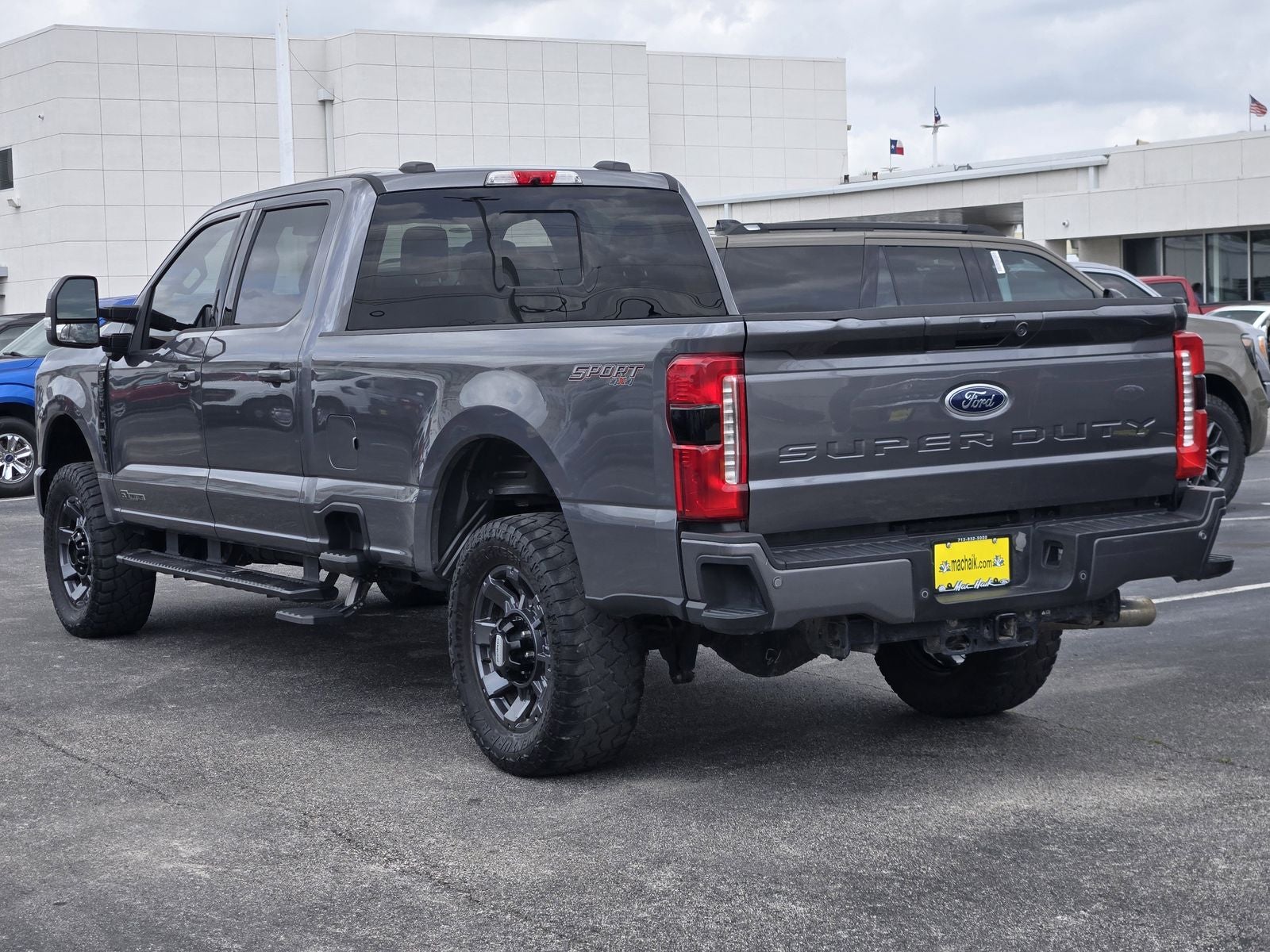 2024 Ford F-350SD Lariat