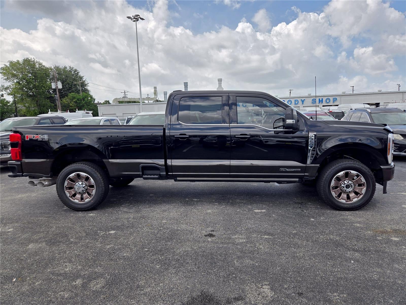 2024 Ford Super Duty F-350 King Ranch