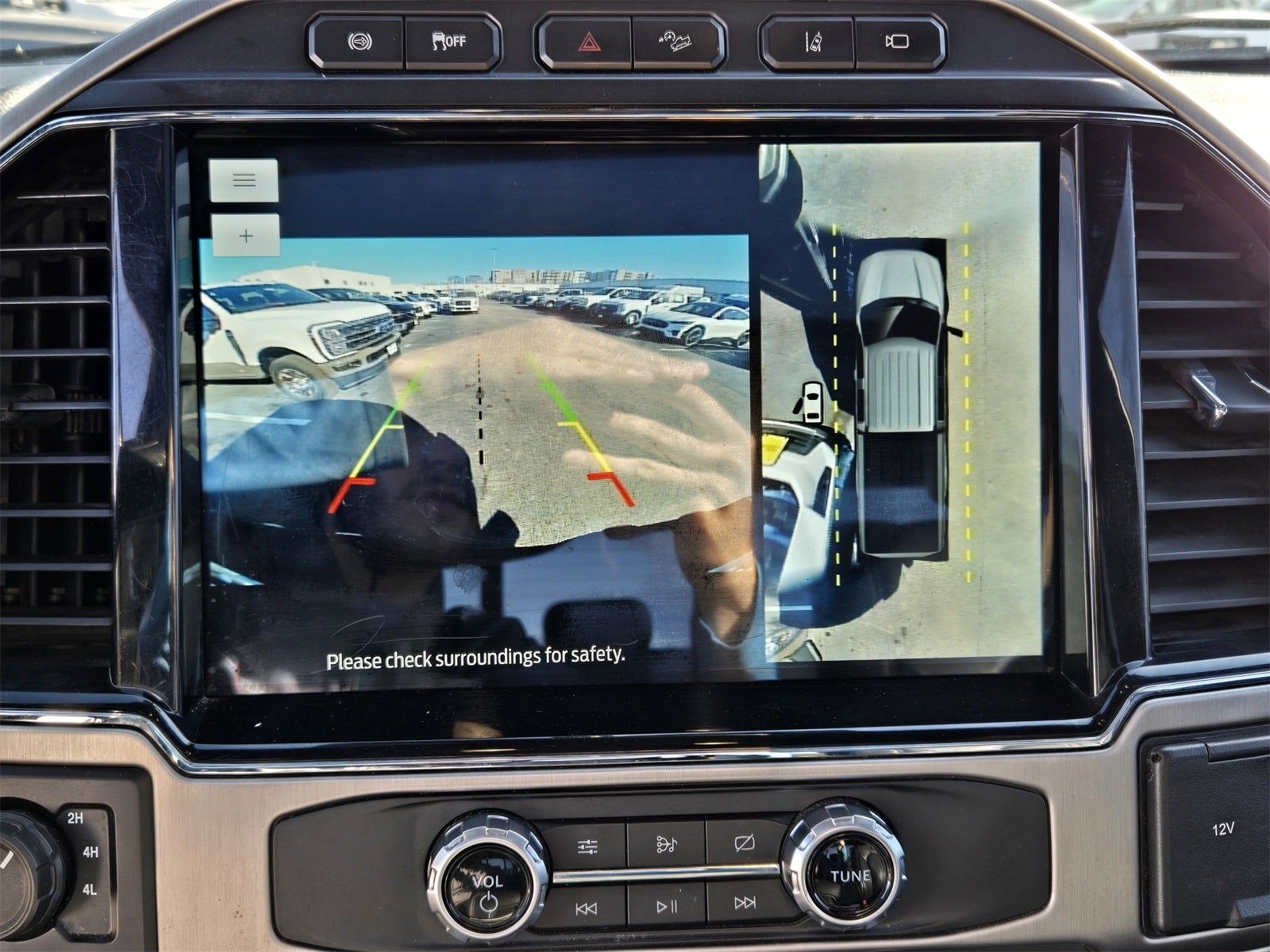 2022 Ford F-350SD Platinum