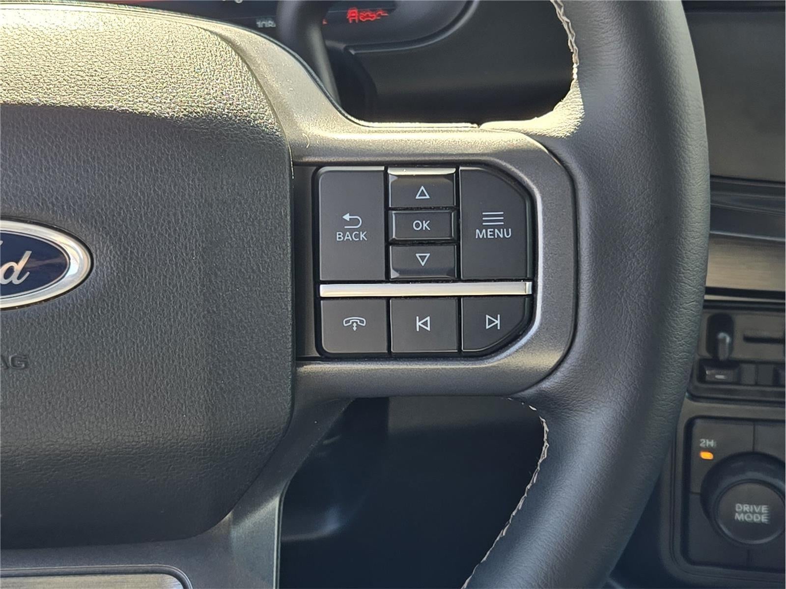 2026 Ford Super Duty F-350 DRW Lariat