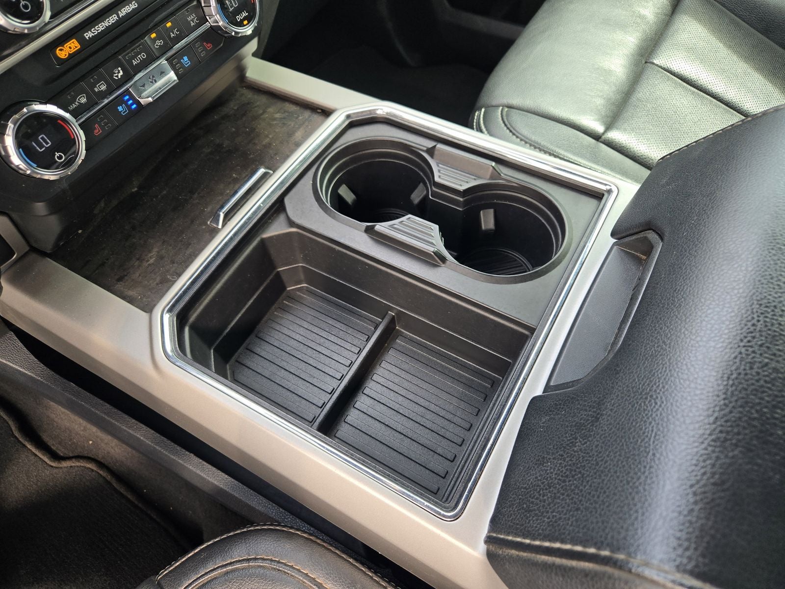 2022 Ford F-350SD Lariat DRW