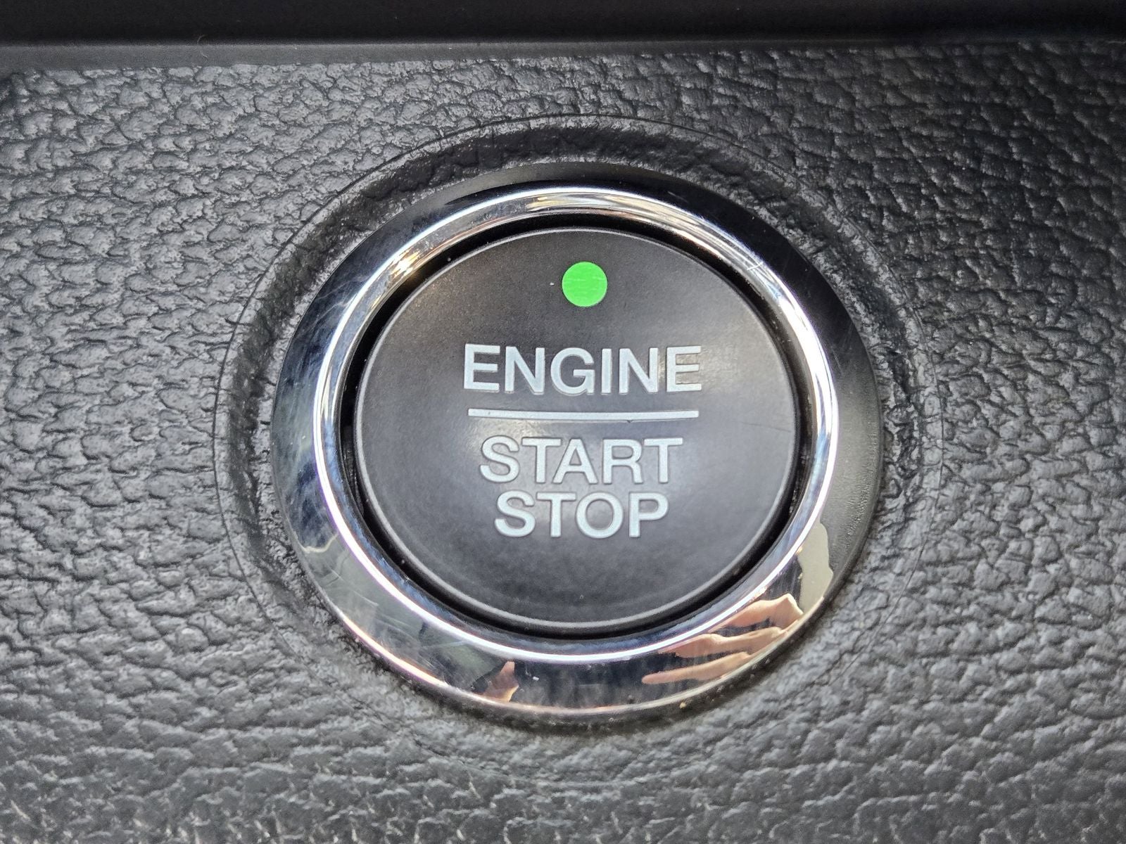 2022 Ford F-350SD Lariat DRW